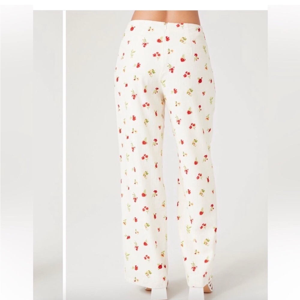 Forever 21 Linen Floral Pants - Picture 2 of 11
